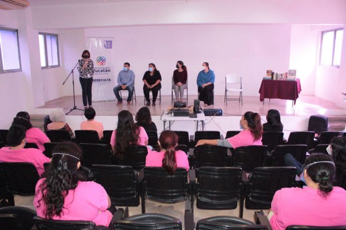 Novela, poesía, cine y teatro, en el Cereso Femenil