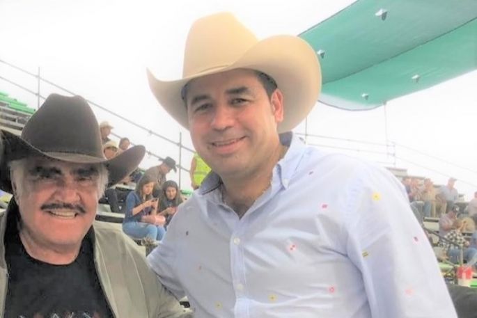 Vicente Fernández fue gran amigo de los charros de Tekax
