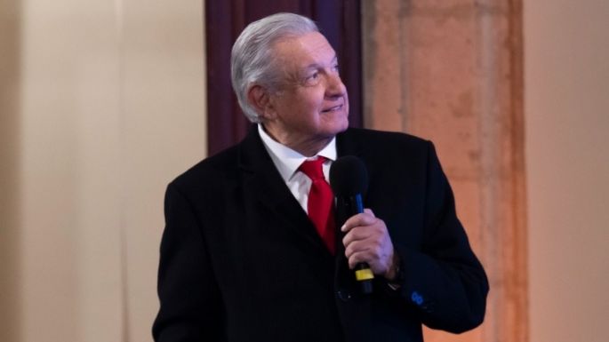 AMLO refrenda compromiso de entregar Tren Maya en 2023
