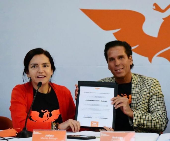 Roberto Palazuelos se registra por Movimiento Ciudadano para la gubernatura de Quintana Roo 