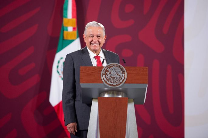 AMLO llama a participar en sorteo de Lotería Nacional; lo recaudado financiará conclusión de presa Santa María