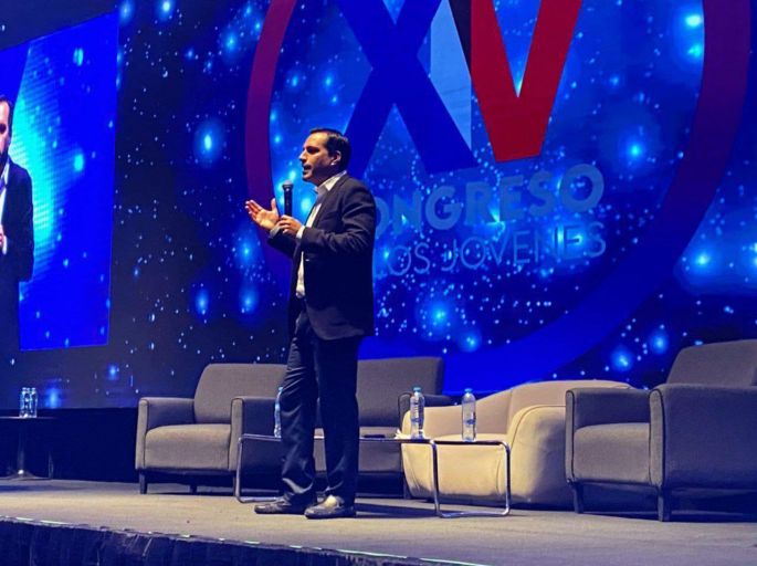 Expone el Gobernador Mauricio Vila el trabajo en equipo que los yucatecos hemos realizado para impulsar el desarrollo del estado