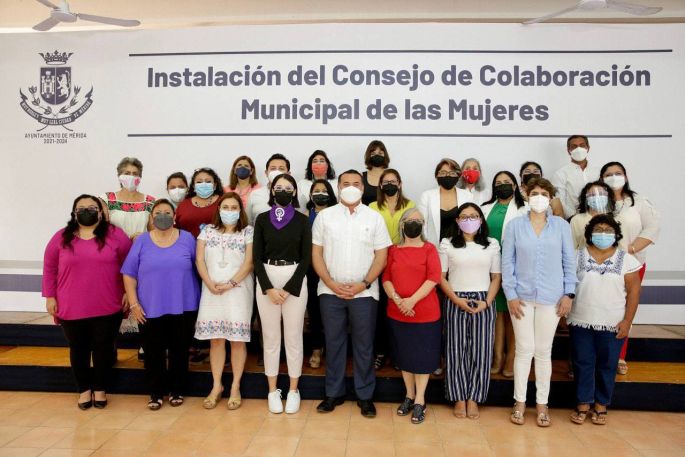 El Ayuntamiento de Mérida instala el Consejo de Colaboración Municipal de las Mujeres