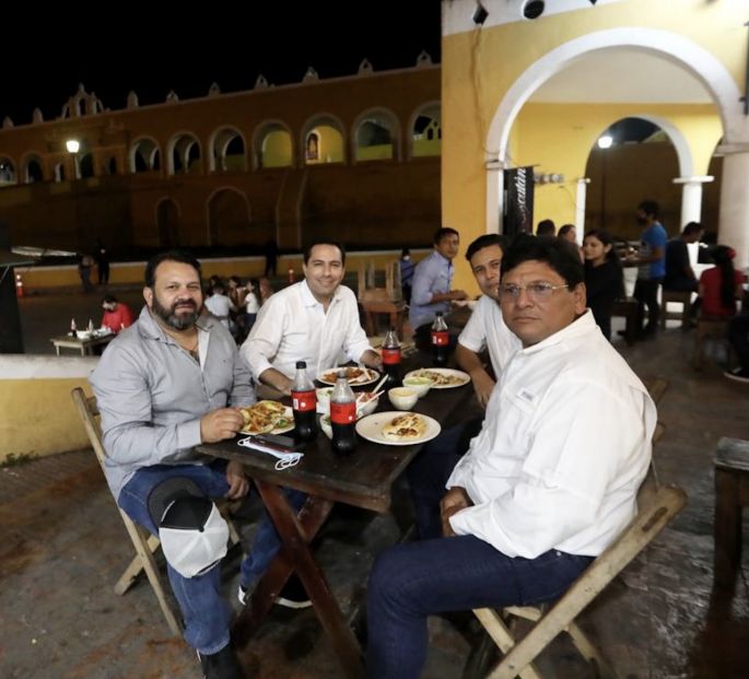 El Gobernador Mauricio Vila Dosal duerme esta noche en Izamal