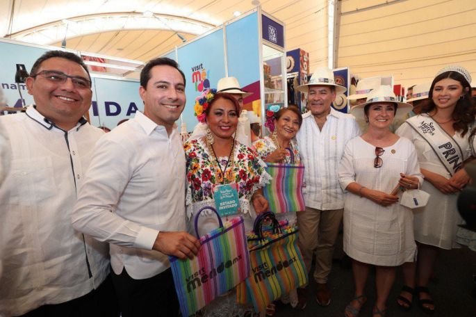 Con buenas ventas y alianzas de negocios, empresarios, emprendedores y artesanos yucatecos cierran su participación en la Feria Nacional de San Marcos