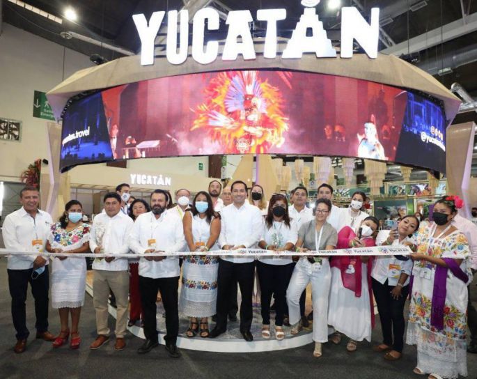 El Gobernador Mauricio Vila Dosal inaugura el Pabellón Yucatán en el Tianguis Turístico 2022 