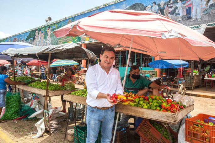 Liborio Vidal en campaña por la gubernatura, "por dinero no hay problema"