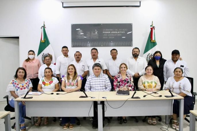 Fracción Legislativa del PRI trabaja en coordinación con alcaldesas y alcaldes de Yucatán