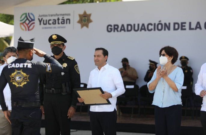 Policía yucateca se fortalece con nuevos elementos de seguridad