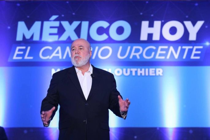 Militarizar al país es un error mientras se mantiene la corrupción institucional: Manuel Clouthier