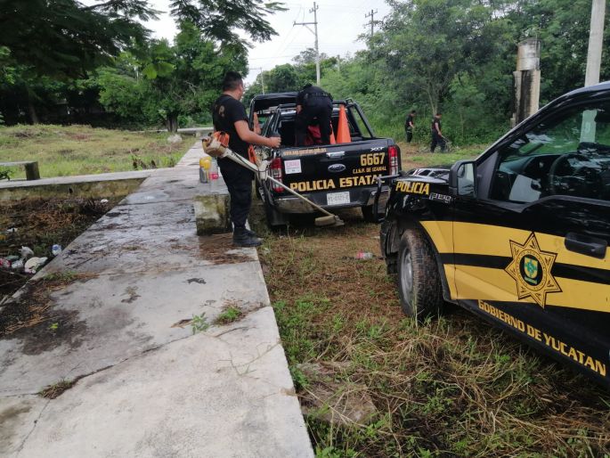 Ejemplar labor de maestros y policías de la SSP en la comisaría de Dzitiná