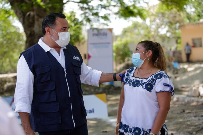 El Alcalde Renán Barrera trabaja para abatir los índices de pobreza en el Municipio