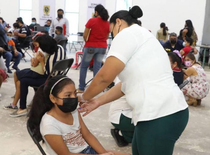 Inicia aplicación de segundas dosis a menores de Mérida de 5 a 11 años de edad