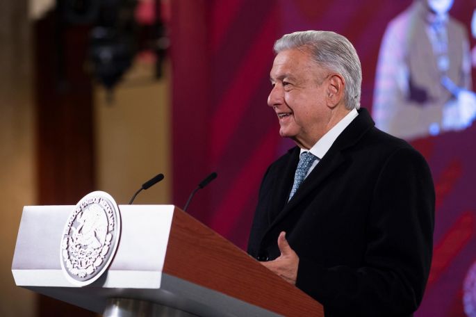 Llegó el momento de definir teóricamente política de la 4T, afirma presidente; presentará concepto el 27 de noviembre en el Zócalo