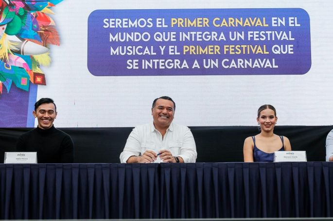 El Alcalde Renán Barrera presenta la cartelera artística del Carnaval de Mérida 2023