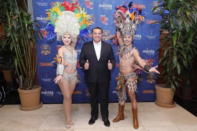 El Alcalde de Mérida Renán Barrera presenta la cartelera artística y de eventos del Carnaval más seguro del país