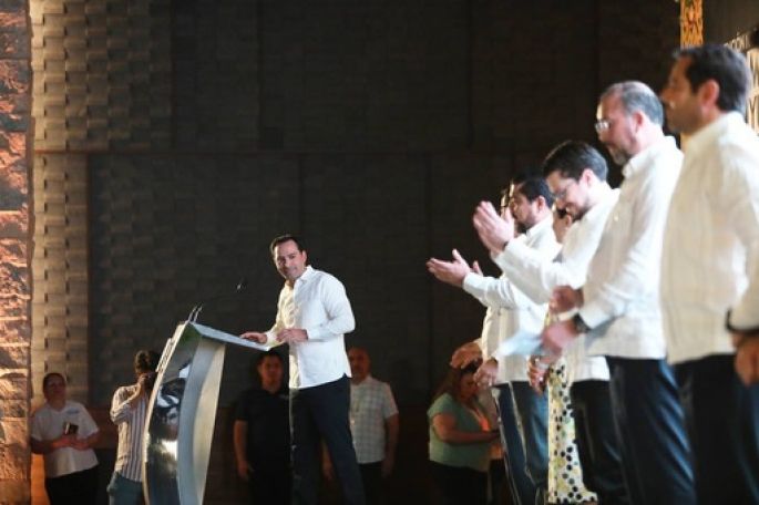 Inaugura el Gobernador Mauricio Vila Dosal la 31 Convención Nacional de la Canadevi