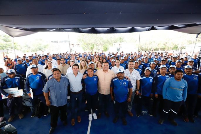 Renán Barrera reconoce la labor de las y los recolectores del Municipio