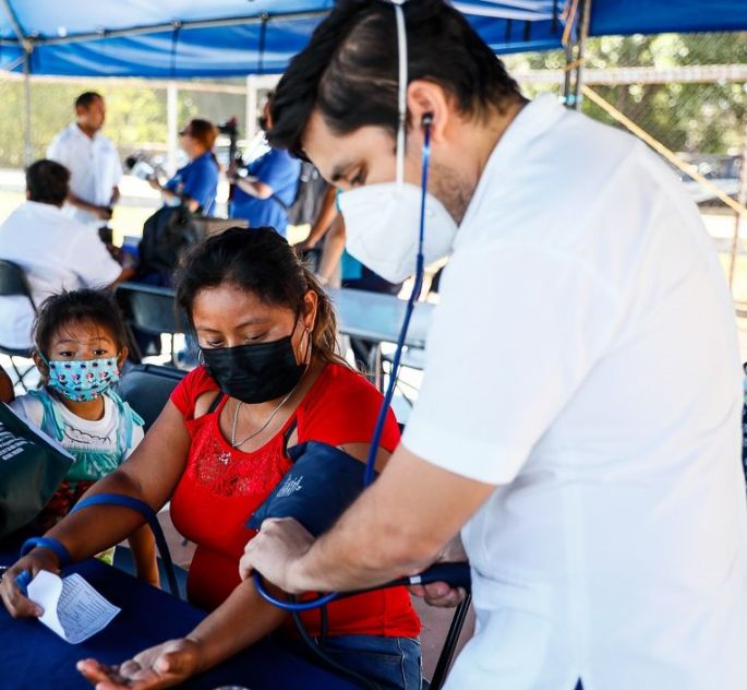 La Feria de la Salud brinda atención integral a los habitantes de Chalmuch