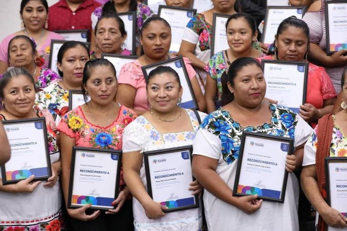 Culmina con éxito el primer Programa de Sensibilización y Capacitación Turística de Cocineras y Cocineros Tradicionales de Yucatán