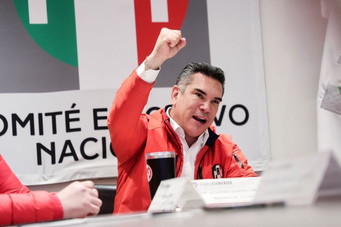 El INE le da una salida honrosa a Alito, antes de que lo “renuncien”