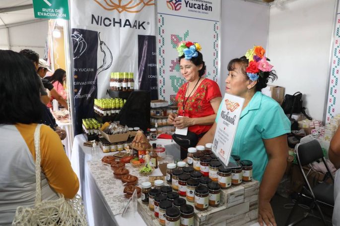 Con rotundo éxito concluye “Yucatán Expone” en el Zócalo de la Ciudad de México