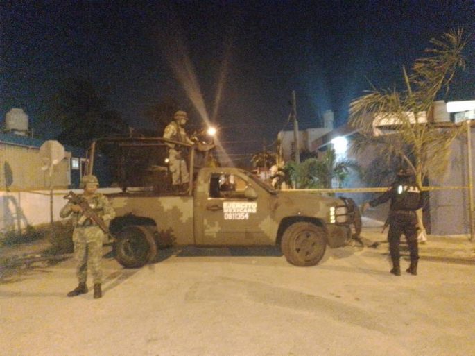 Fuerzas federales y estatales aseguran droga en el Fraccionamiento Tixcacal Opichén 