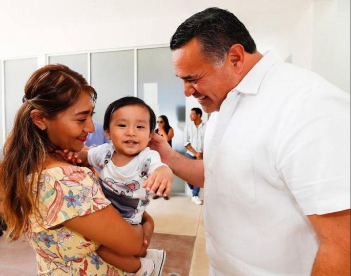 Renán Barrera vela por la seguridad y la igualdad de oportunidades de las mujeres del Municipio