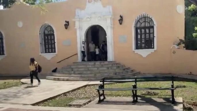 ALUMNO EXPULSADO DE ESCUELA PRIVADA USA REDES SOCIALES PARA AMENAZAR