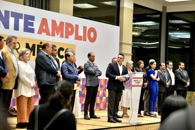 “Que el Gobierno Federal saque las manos del Frente Amplio”: Alejandro Moreno