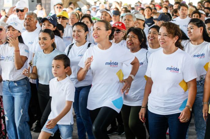 Renán Barrera promueve el cuidado de la salud de las personas mayores