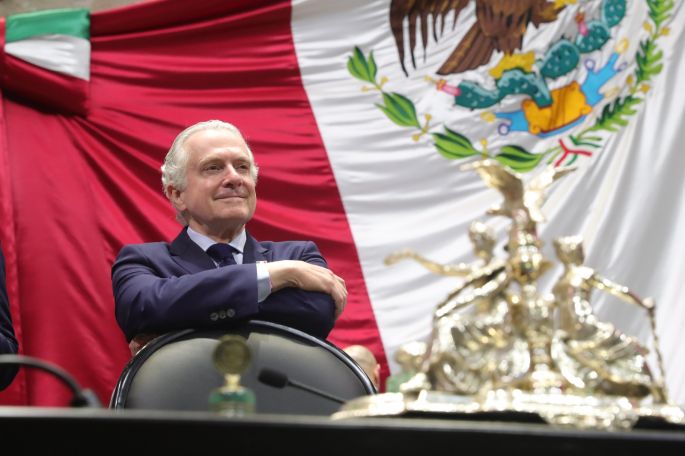 Santiago Creel presentó Controversia Constitucional contra el decreto del Ejecutivo Federal sobre obras de infraestructura