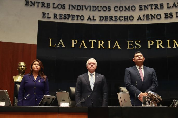 "Hay piso parejo en la contienda, estoy confiado, voy a ganar", afirmó el diputado Santiago Creel