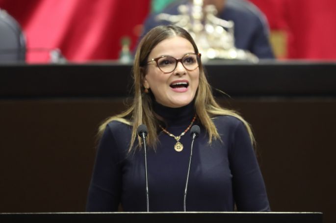 Propone Cecilia Patrón que se otorgue un apoyo económico a niñas, niños y adolescentes en estado de orfandad