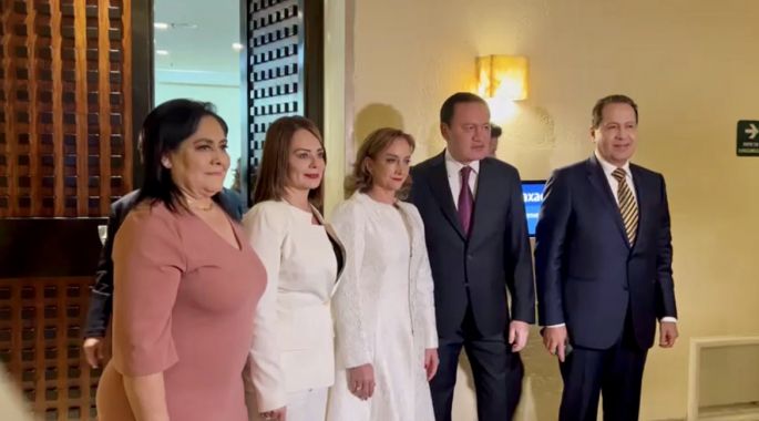 Nueva crisis en el PRI: renuncian senadores a su militancia 