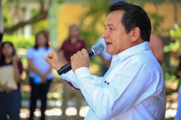 Más de 10 mil estudiantes con nuevas tarjetas “Benito Juárez”