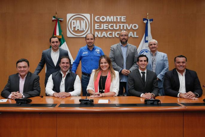 Aspirantes panistas prometen unidad interna;  cierran filas liderazgos yucatecos con Dirigencia Nacional del PAN