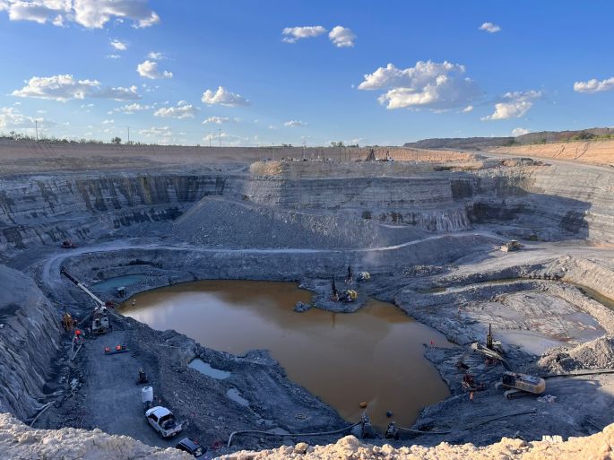 A un año del accidente minero en El Pinabete, continúan los trabajos para la búsqueda y recuperación de los mineros