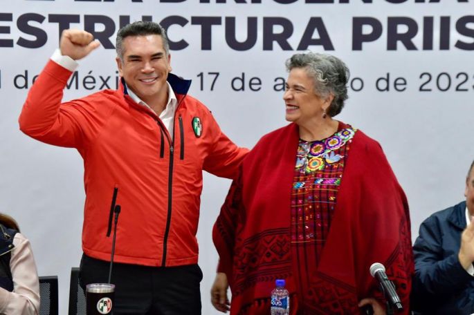 El PRI cierra filas con Beatriz Paredes y llama a fortalecer el Frente Amplio por México 
