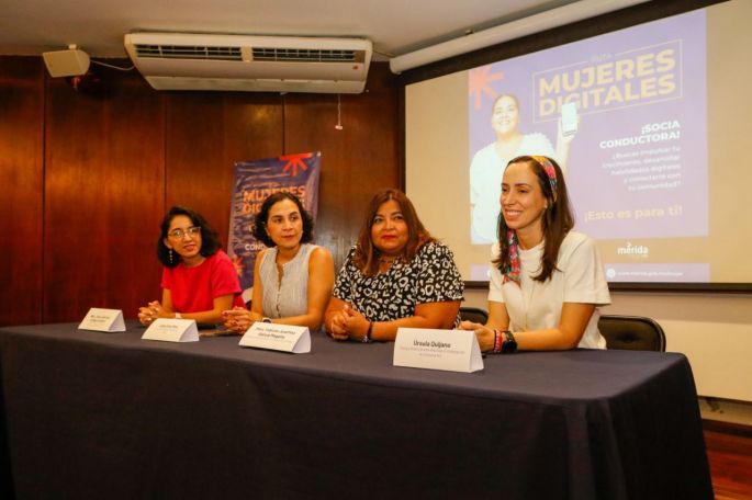 El Instituto Municipal de la Mujer en Mérida ofrece capacitación a conductoras de plataforma para protegerse en situaciones de crisis
