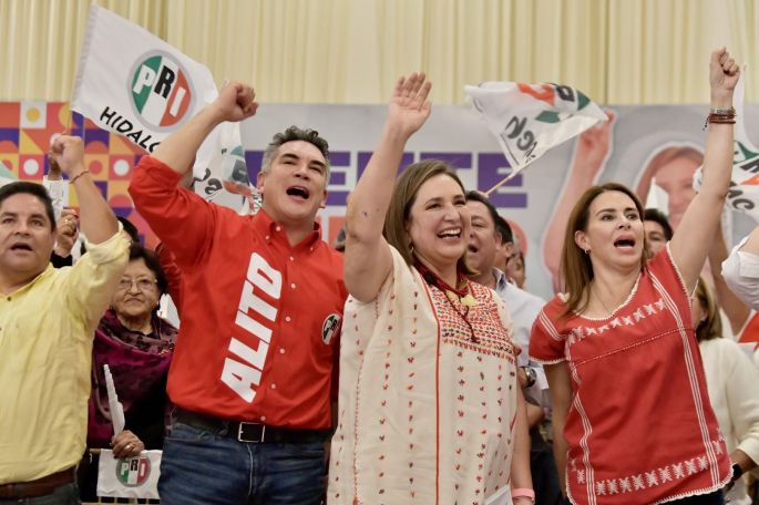 Xóchitl Gálvez representa la certeza y esperanza que el país necesita: Alejandro Moreno