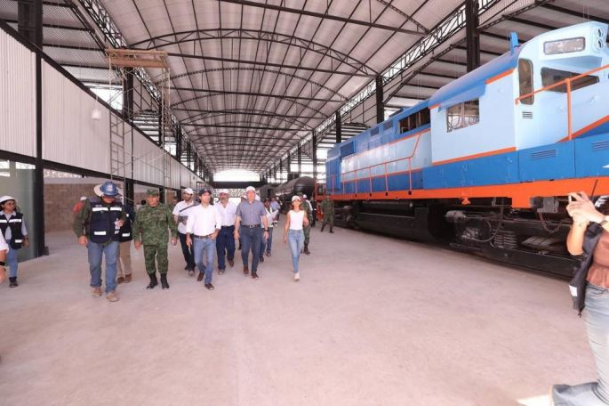 El Gobernador Mauricio Vila Dosal visitó el Gran Parque de La Plancha donde observó los avances de la importante obra