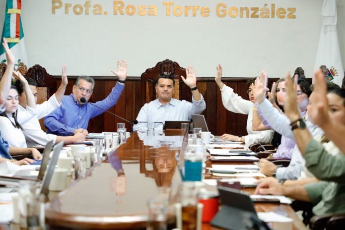Renán Barrera promueve el bienestar animal en todo el Municipio