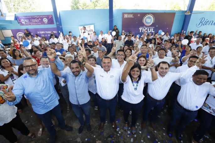 Juntos y unidos seguiremos construyendo un mejor futuro para Yucatán