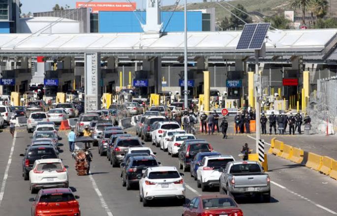 Se protegerá a los paisanos que regresan a México por la Navidad, en aeropuertos y carreteras