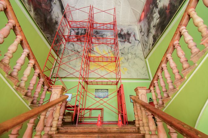 Restauran murales de Fernando Castro Pacheco