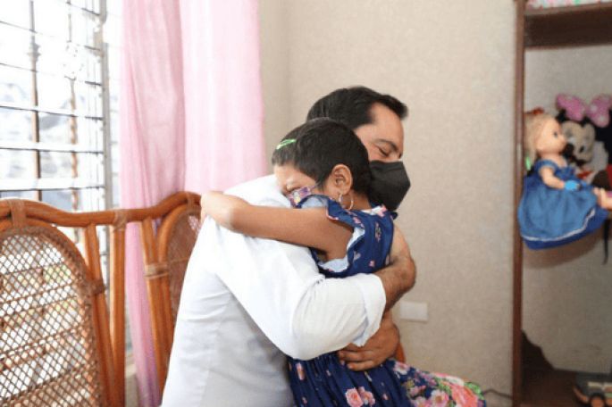 Con la entrega de más y mejores apoyos sociales, se construye una historia de cambio y transformación para quienes más lo necesitan en Yucatán