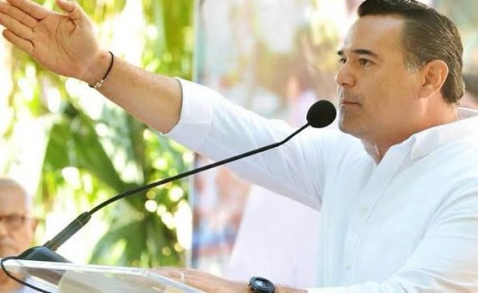 Defender sí o sí ampliación y modernización del Puerto de Altura de Progreso: Renán Barrera