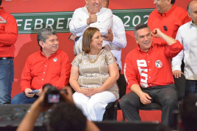 La familia priísta sí tiene palabra y respalda a Xóchitl Gálvez