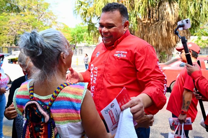 A nivel nacional se reconoce el trabajo de Rolando Zapata cuando fue gobernador
